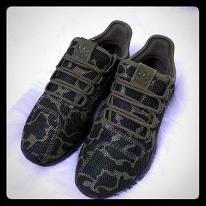 🌟NEW🌟Adidas Tubular Shadow J